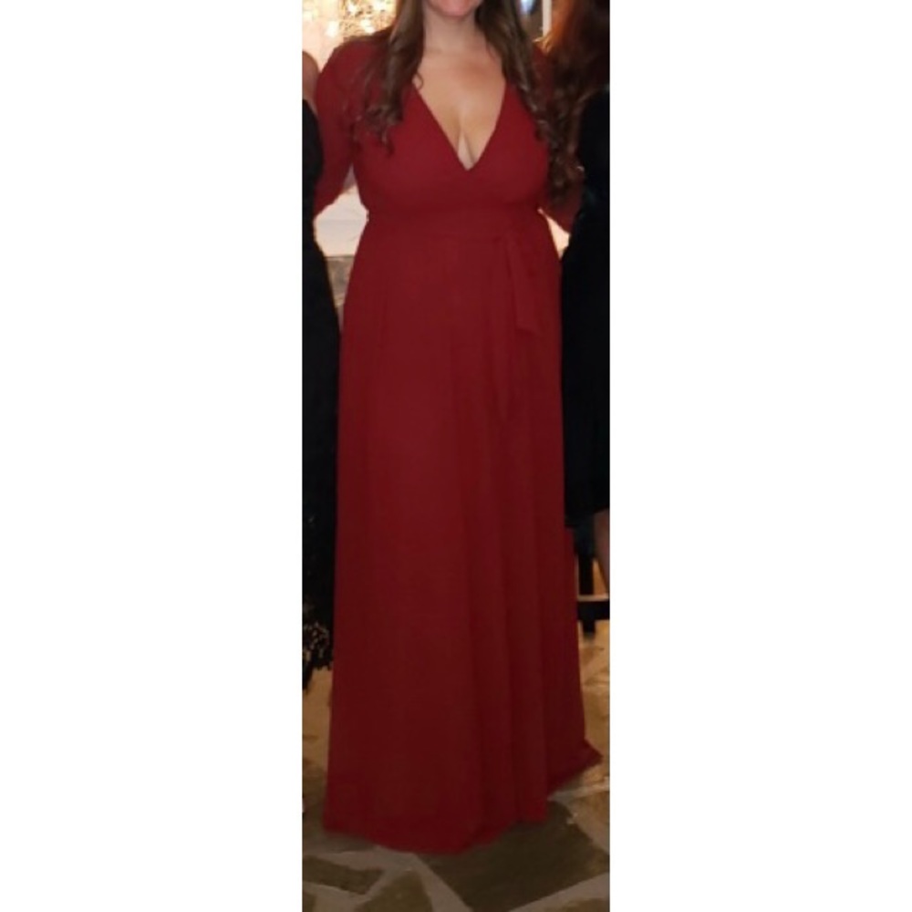 Maroon, chiffon, vneck maxi dress